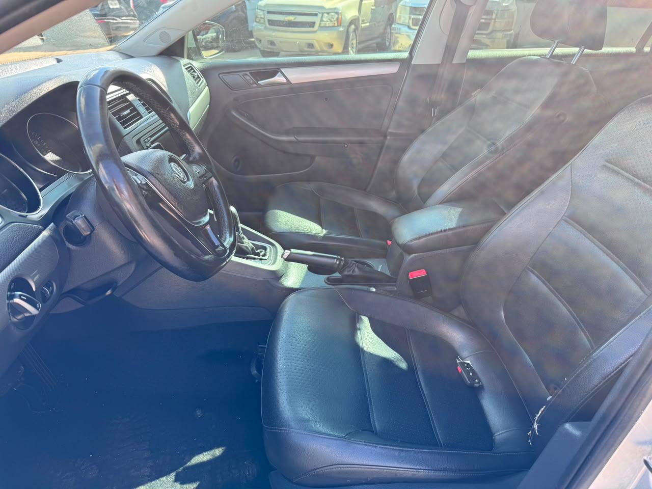 Volkswagen Jetta  2015