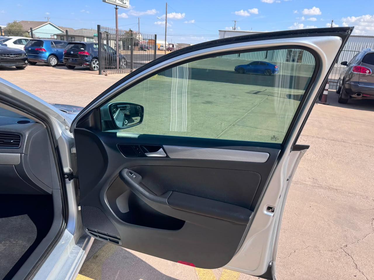 Volkswagen Jetta  2015