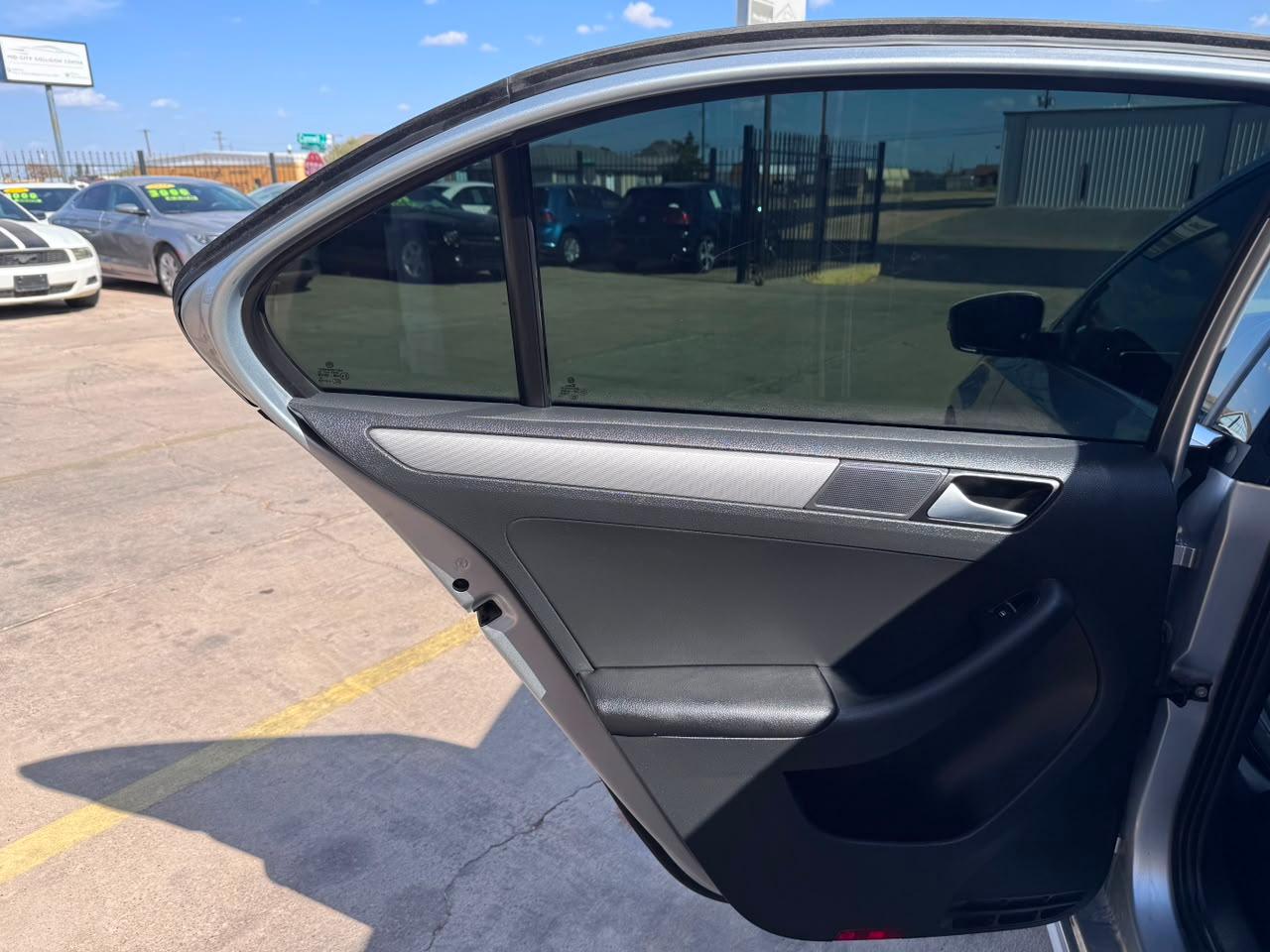 Volkswagen Jetta  2015
