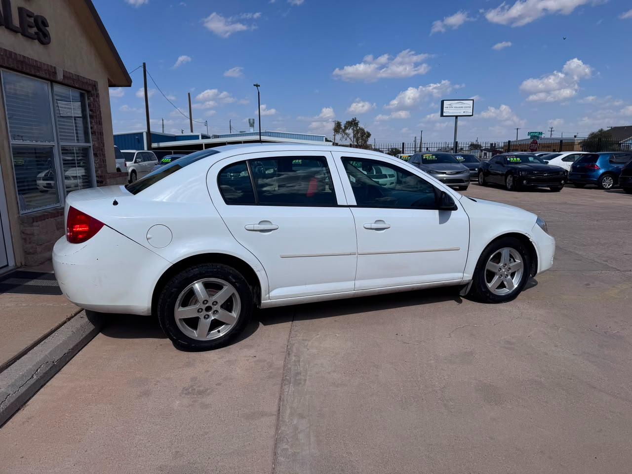 Chevrolet Cobalt 4dr Sdn 2010