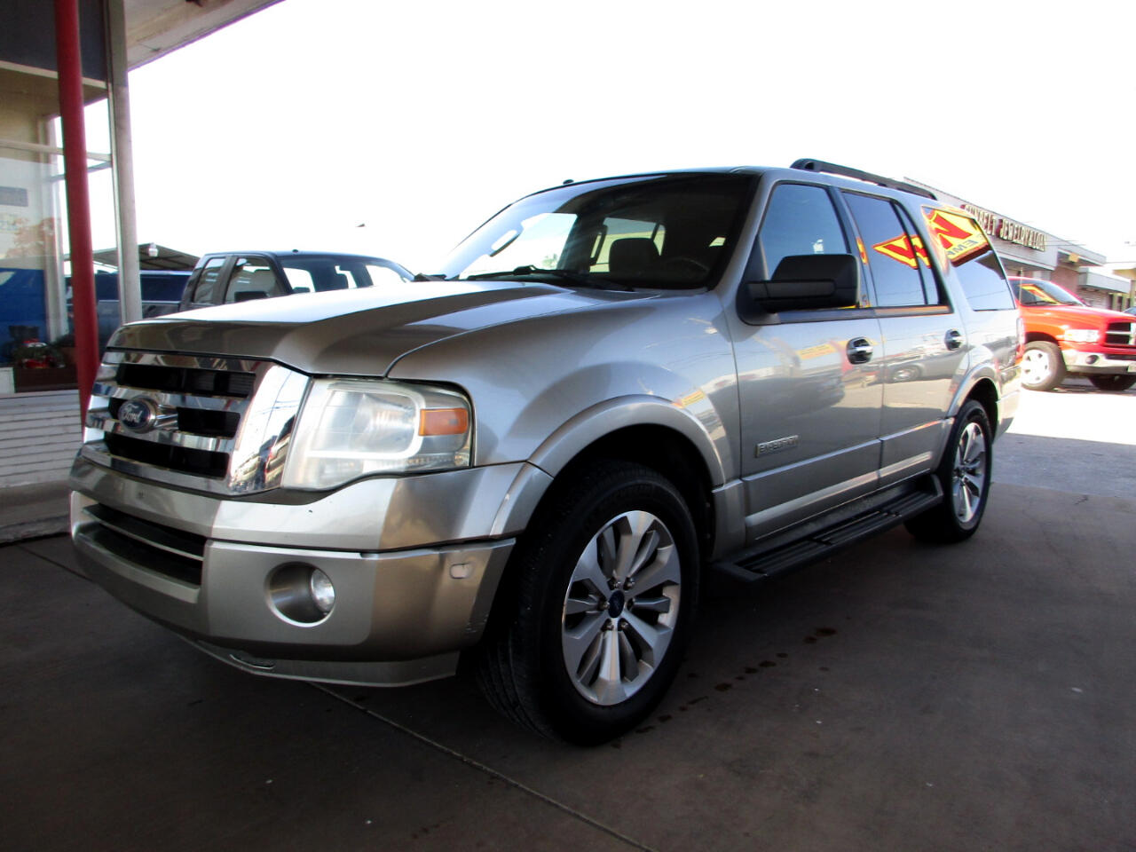 Ford Expedition 2WD 4dr XLT 2008