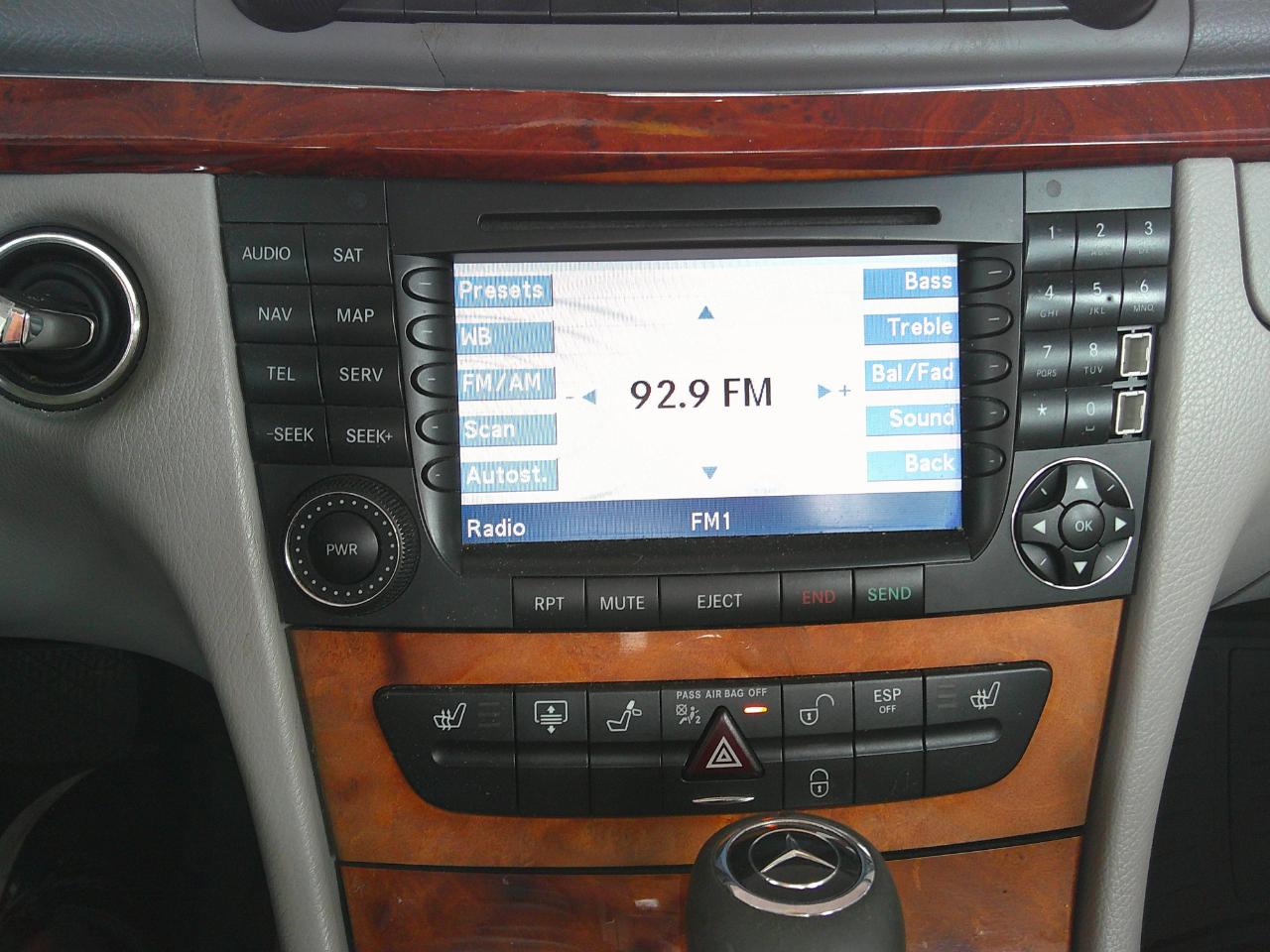 Mercedes-Benz E-Class 4dr Sdn Sport 3.5L RWD 2008