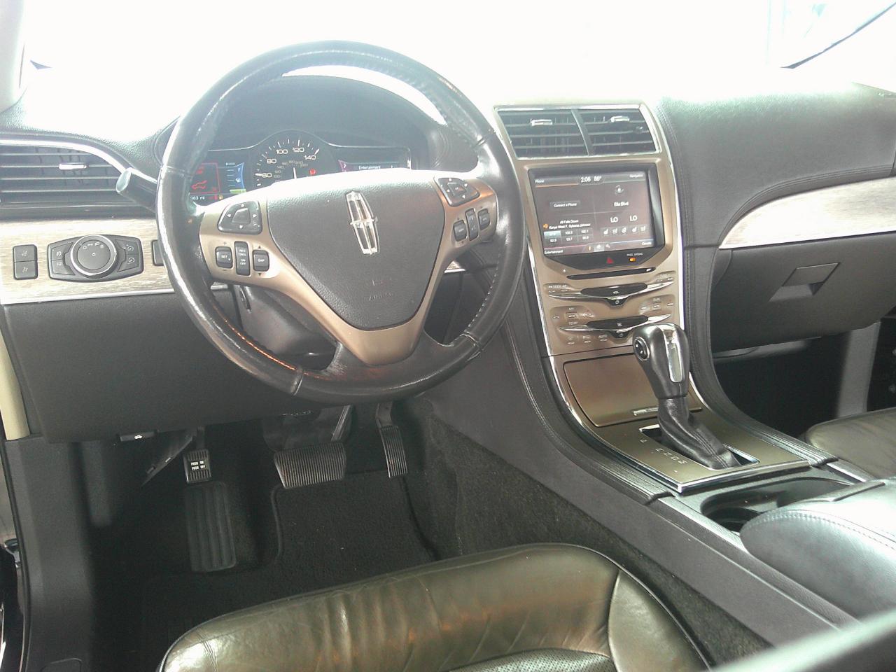 Lincoln MKX FWD 4dr 2012