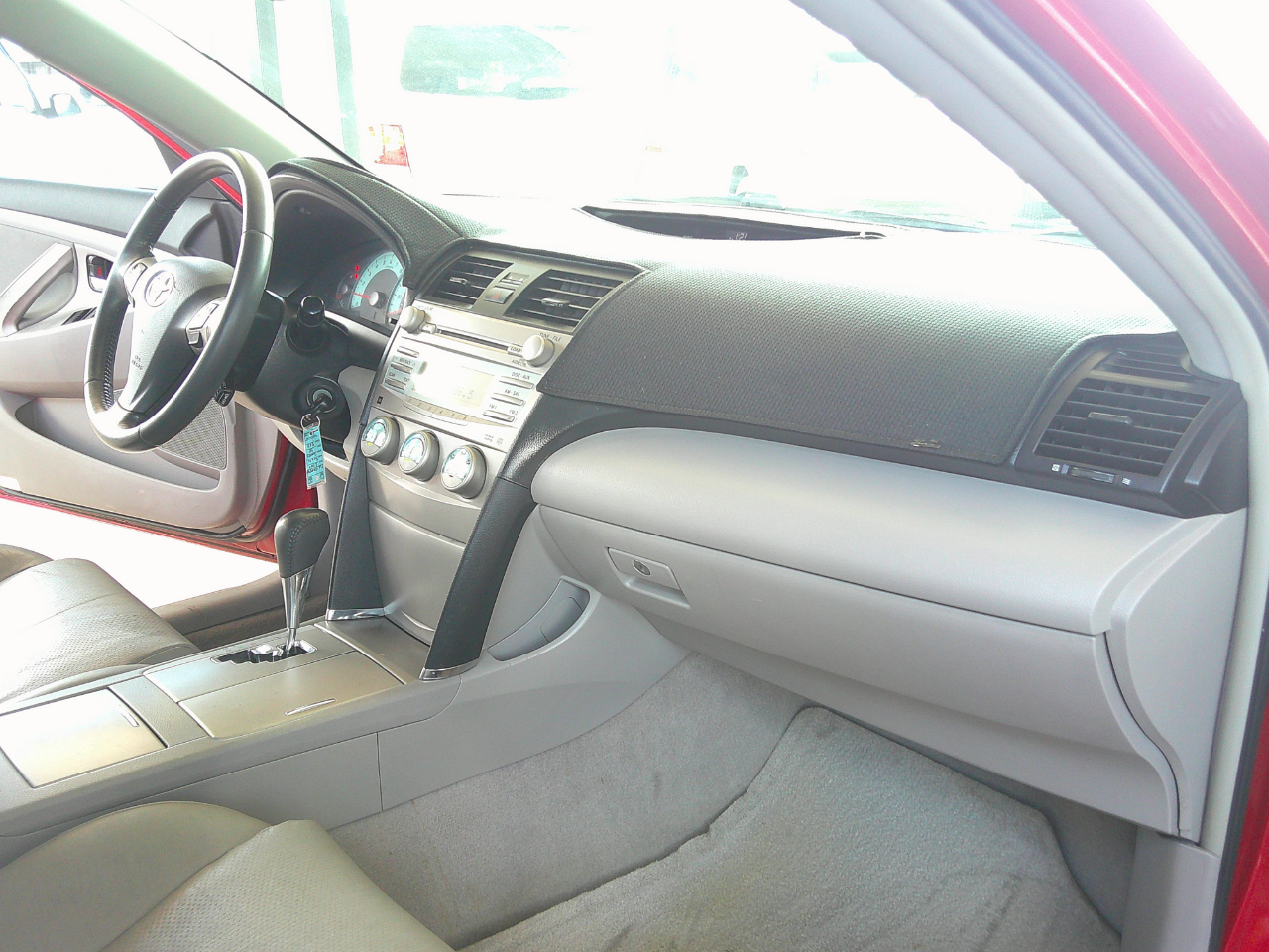 2007 Toyota Camry V6 XLE photo 5