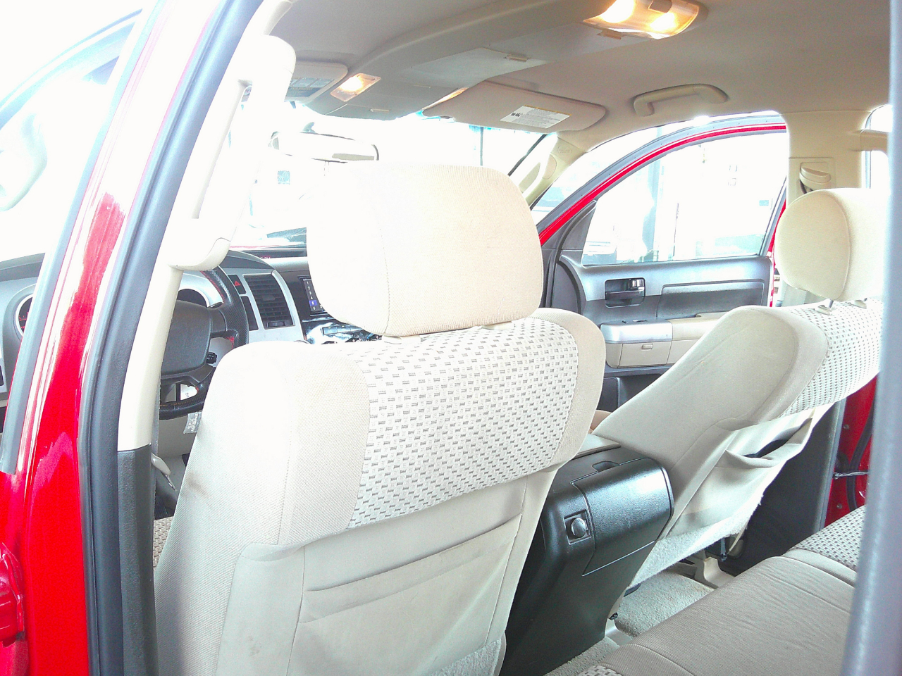 Toyota Tundra 2WD Truck Dbl 5.7L V8 6-Spd AT (Natl) 2009