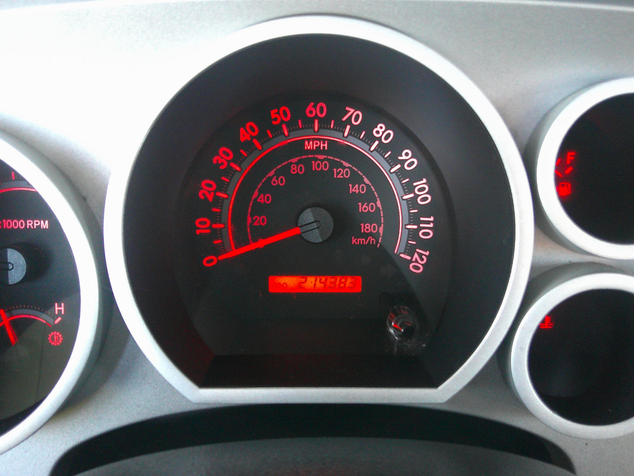 Toyota Tundra 2WD Truck Dbl 5.7L V8 6-Spd AT (Natl) 2009