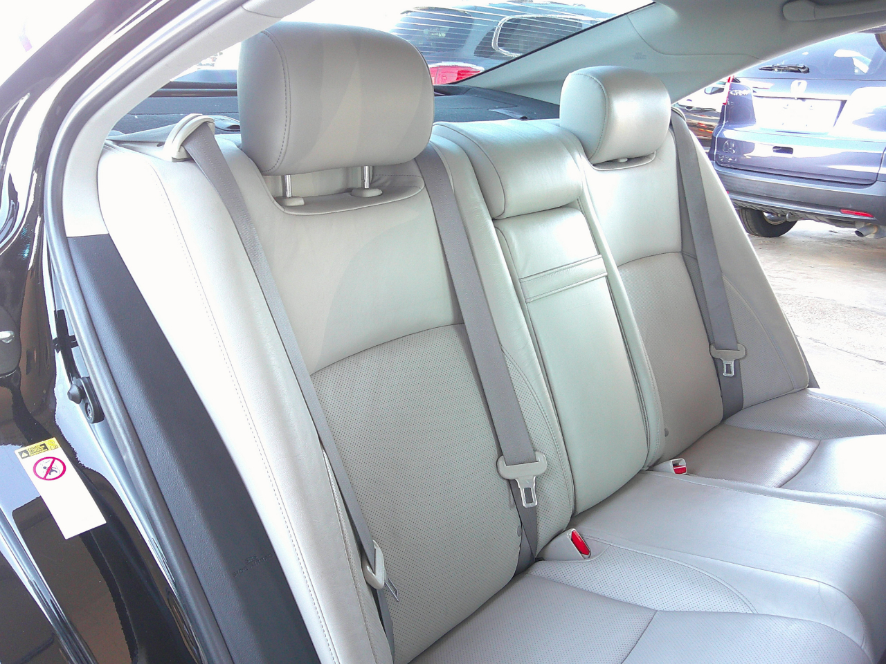 Lexus ES 350 4dr Sdn 2011 Lexus ES 350 4dr Sdn 2011