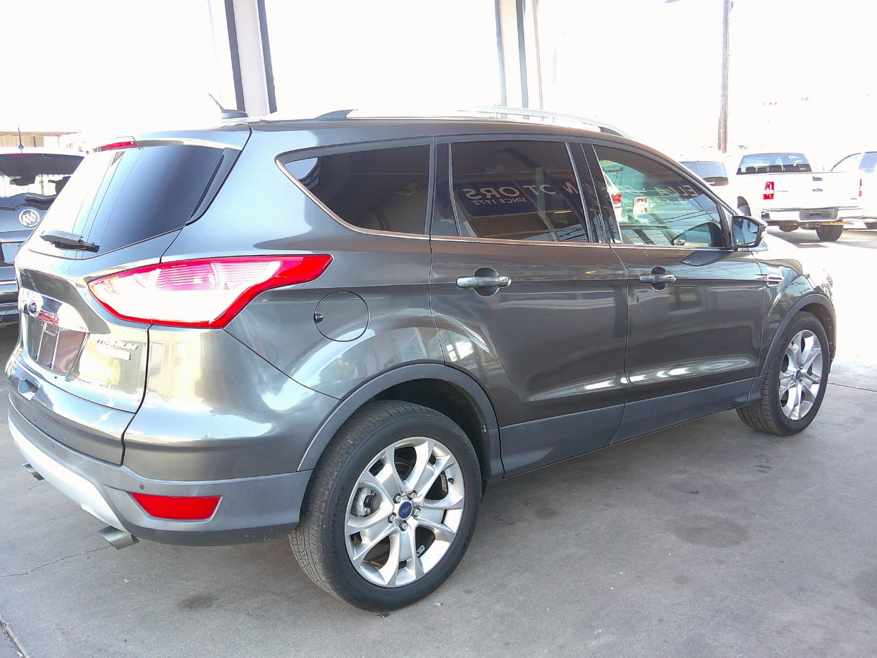 2015 Ford Escape Titanium photo 4