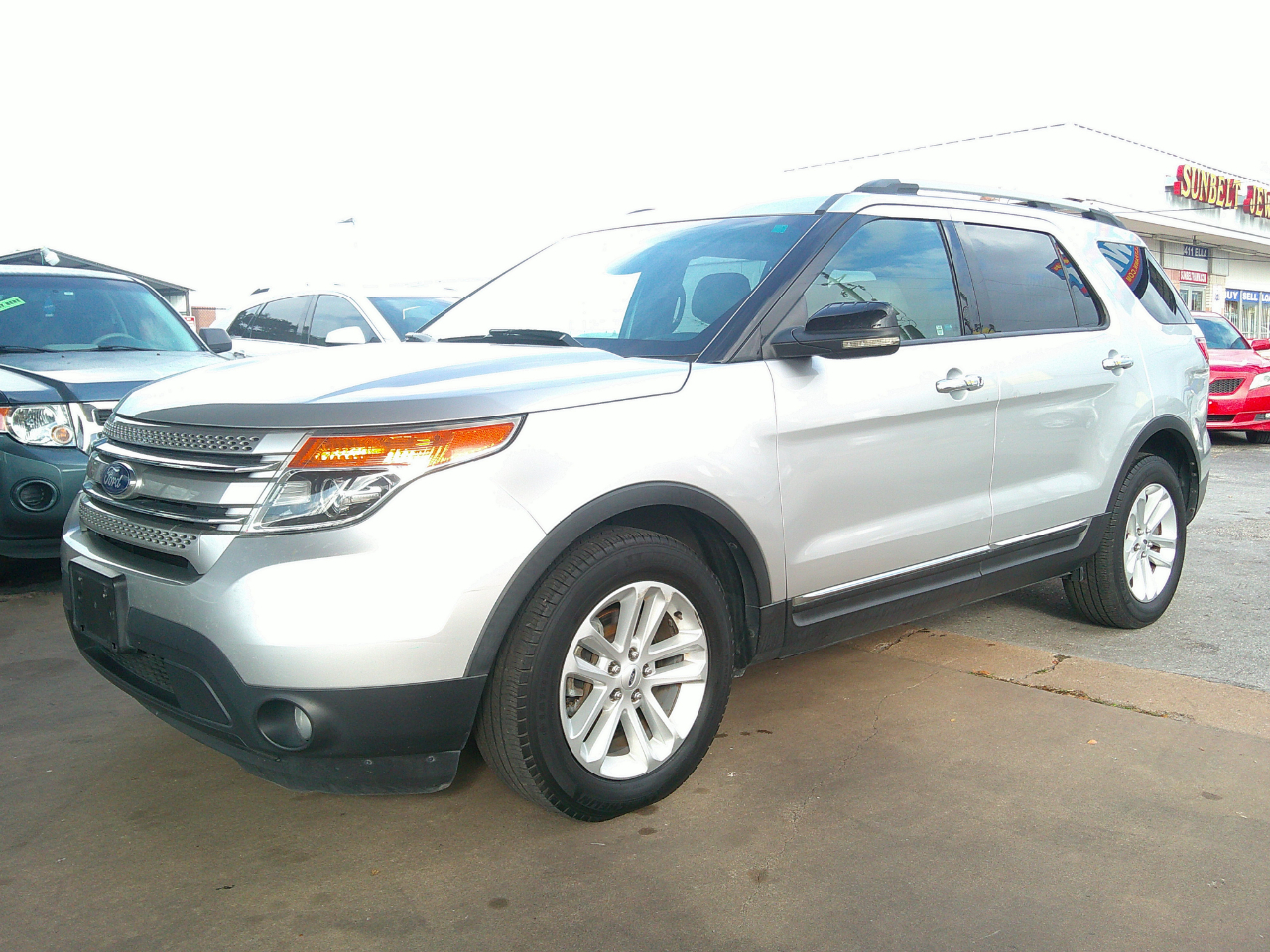 2012 Ford Explorer FWD 4dr Limited