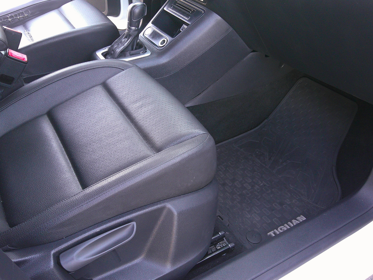 Volkswagen Tiguan 2WD 4dr Auto R-Line 2016