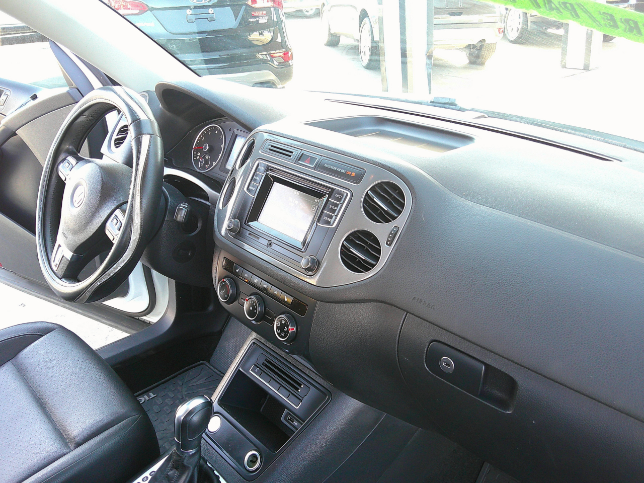 Volkswagen Tiguan 2WD 4dr Auto R-Line 2016