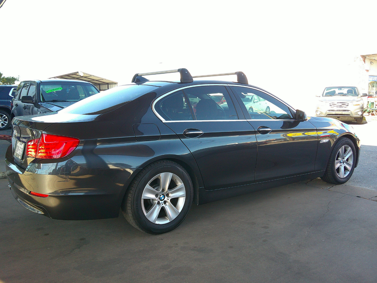 BMW 5 Series 4dr Sdn 528i RWD 2012