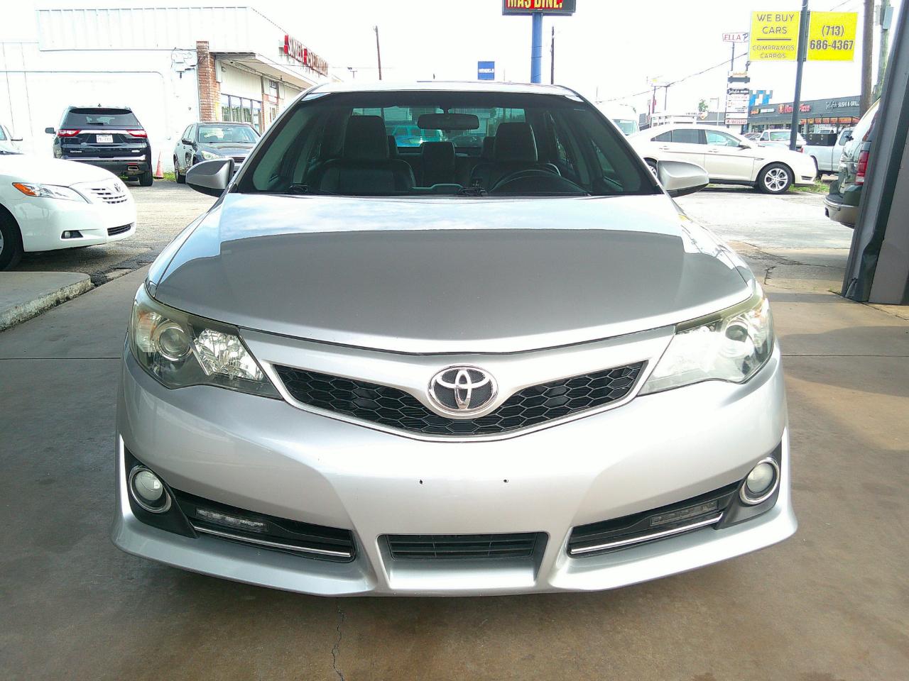 Toyota Camry 2014.5 4dr Sdn I4 Auto SE Sport (Natl) 2014