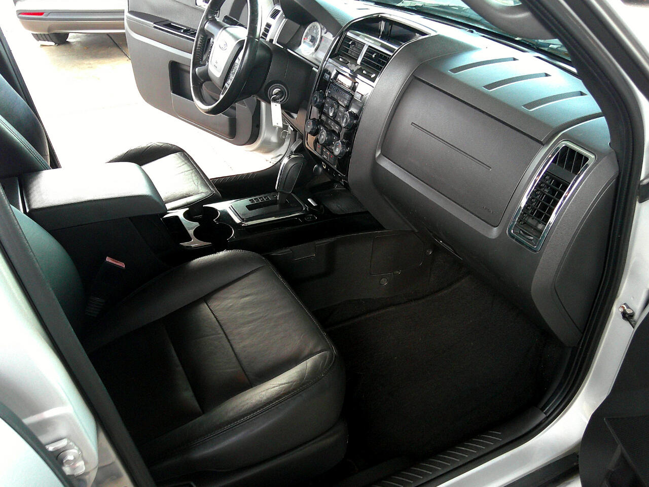 Ford Escape FWD 4dr V6 Auto Limited 2009