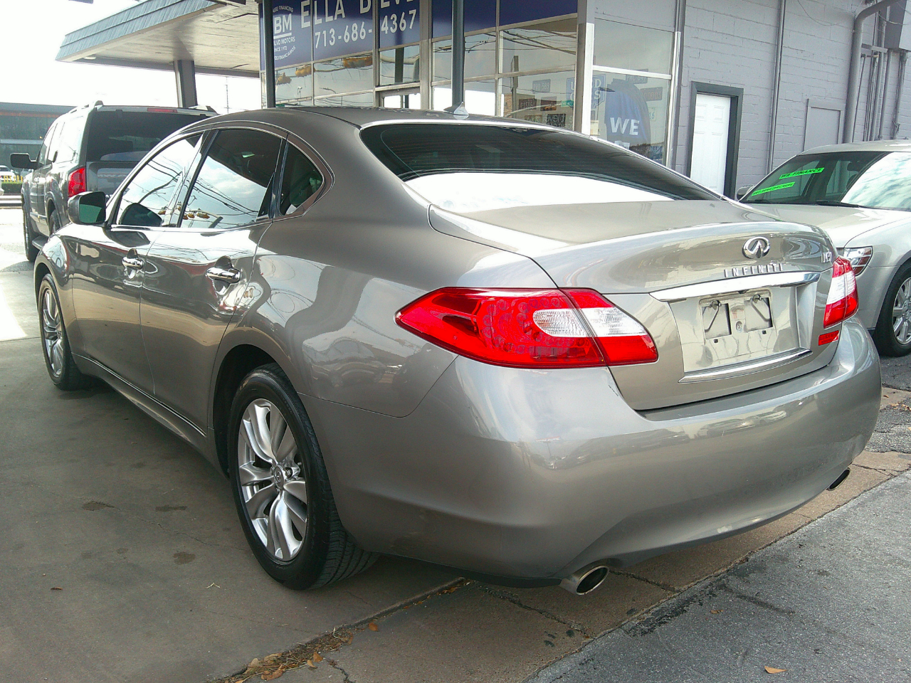 Infiniti M37 4dr Sdn RWD 2012