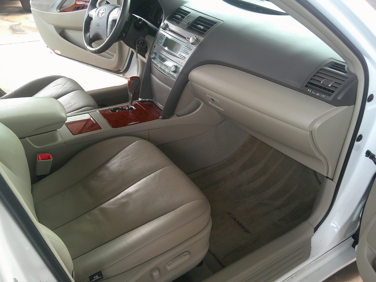 Toyota Camry 4dr Sdn I4 Man LE (Natl) 2008