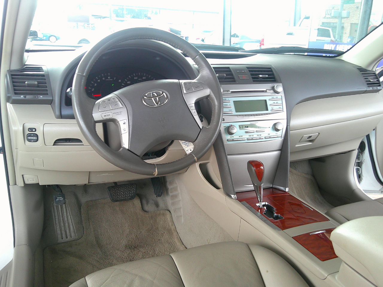 Toyota Camry 4dr Sdn I4 Man LE (Natl) 2008