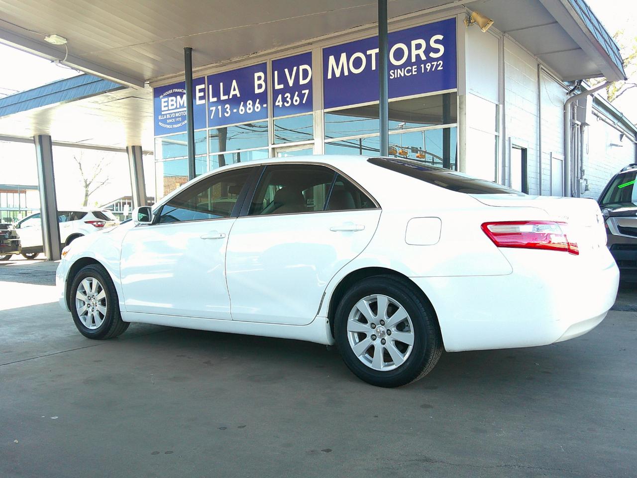 Toyota Camry 4dr Sdn I4 Man LE (Natl) 2008