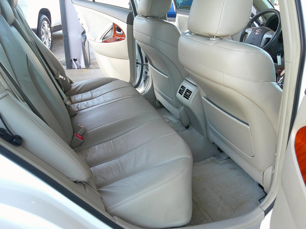 Toyota Camry 4dr Sdn I4 Man LE (Natl) 2008