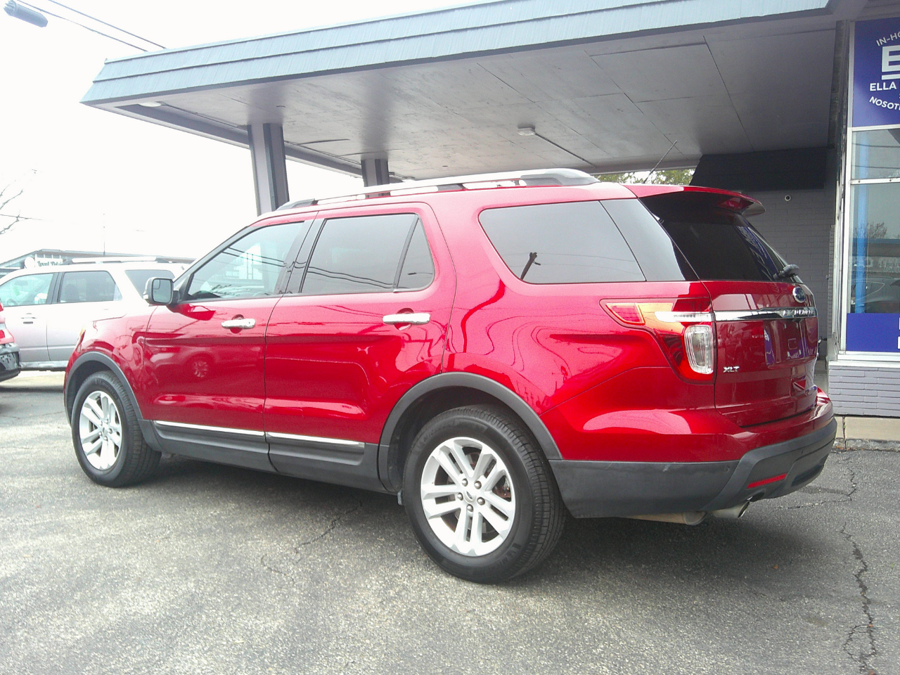 Ford Explorer FWD 4dr XLT 2015