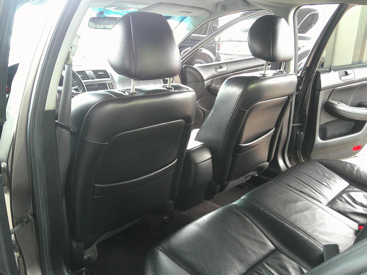 Honda Accord Sdn EX-L AT 2006