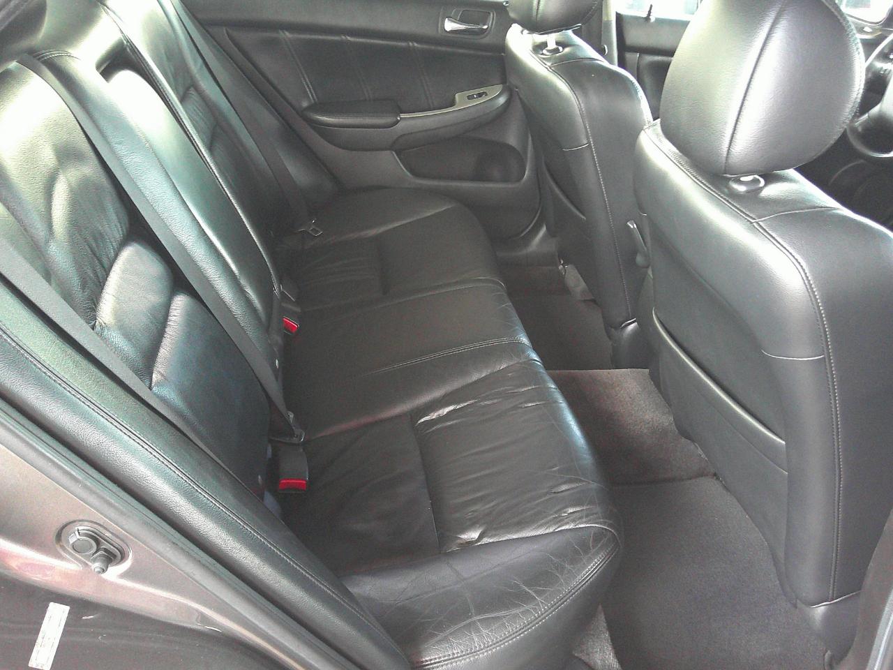 Honda Accord Sdn EX-L AT 2006