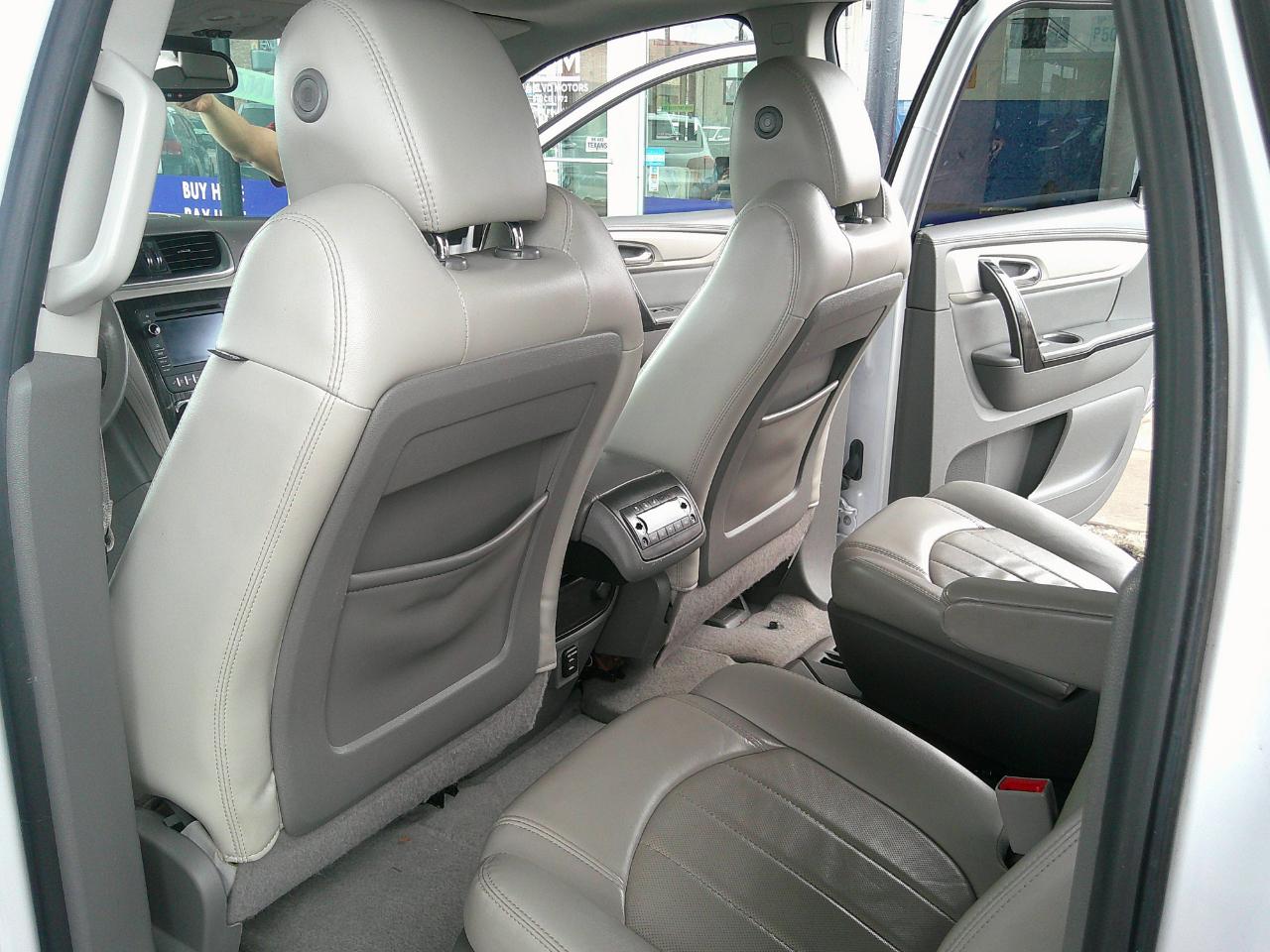 Chevrolet Traverse FWD 4dr LTZ 2016