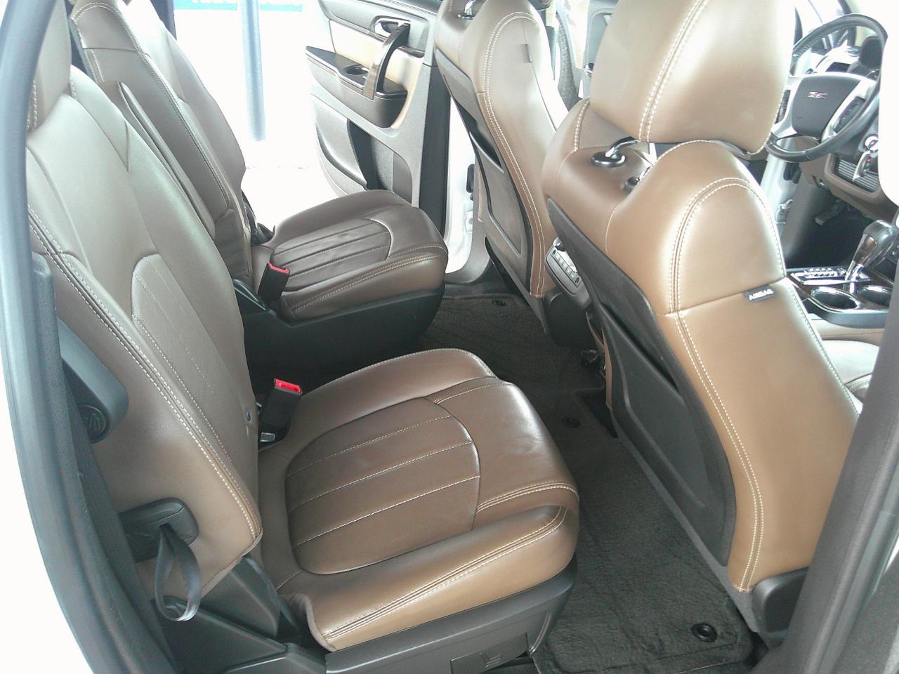 GMC Acadia Limited FWD 4dr Limited 2017