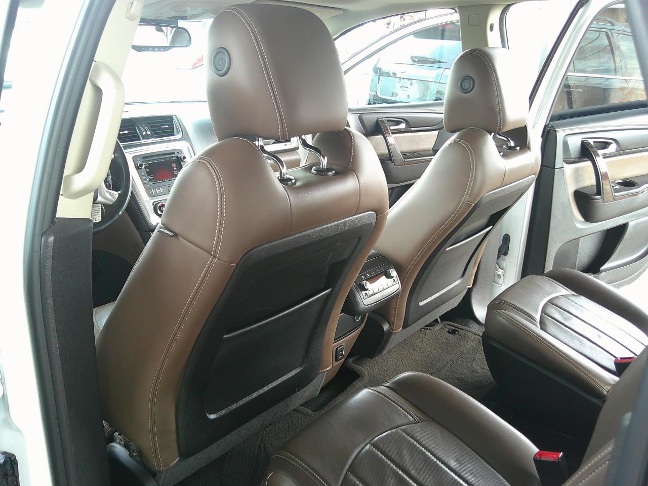 GMC Acadia Limited FWD 4dr Limited 2017