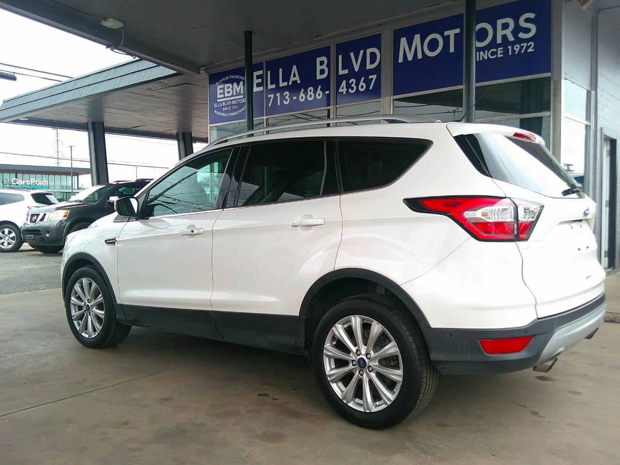 Ford Escape Titanium FWD 2017