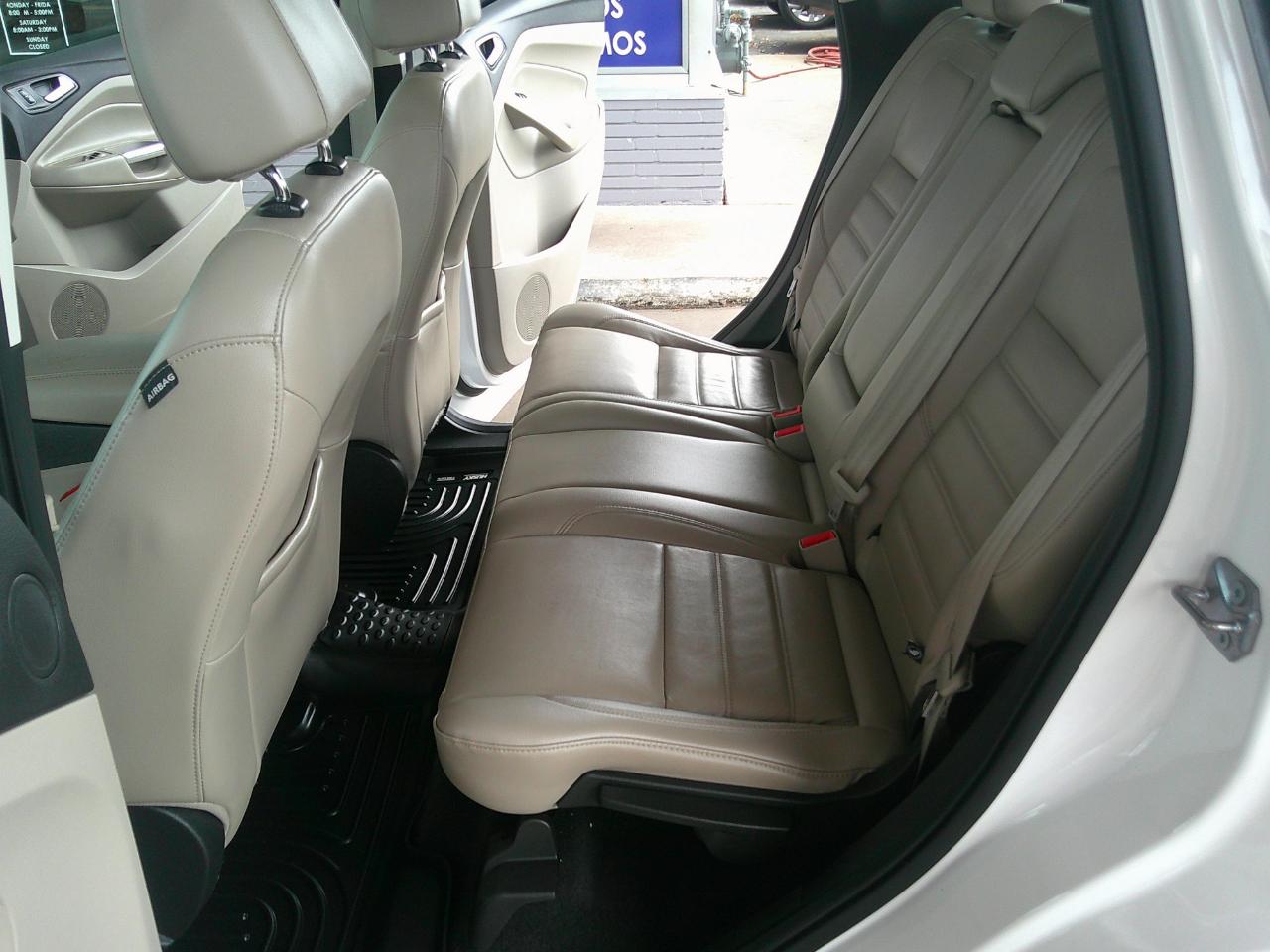 Ford Escape Titanium FWD 2017