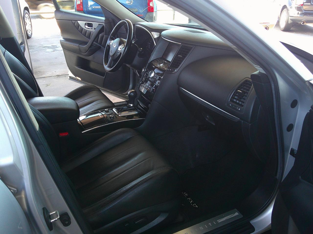 Infiniti FX37 AWD 4dr 2013