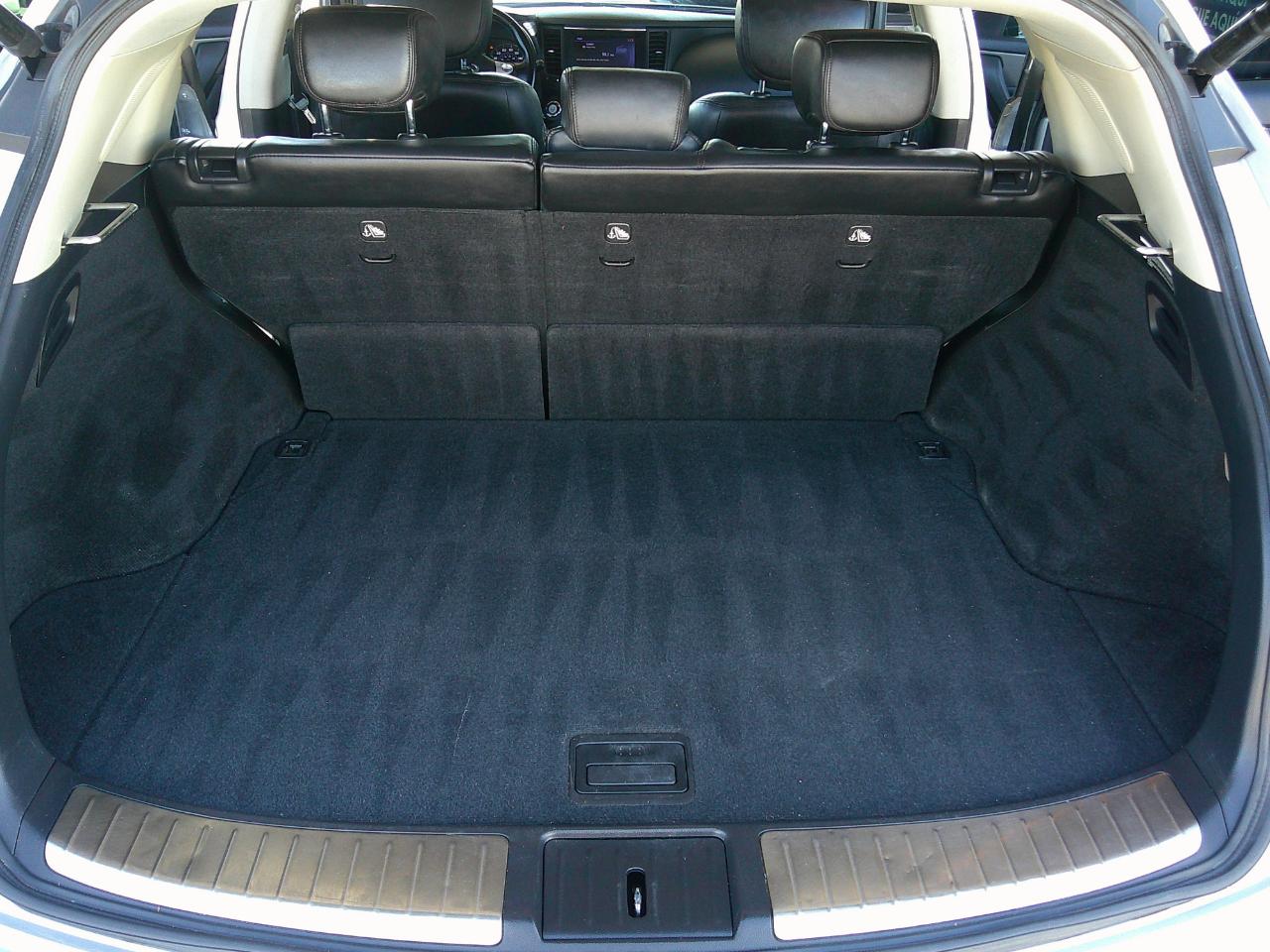 Infiniti FX37 AWD 4dr 2013