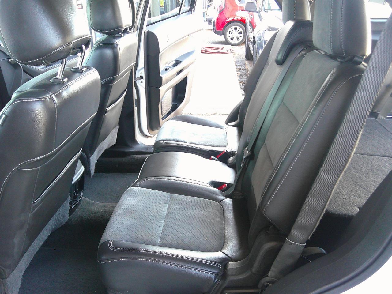 Ford Explorer FWD 4dr XLT 2015