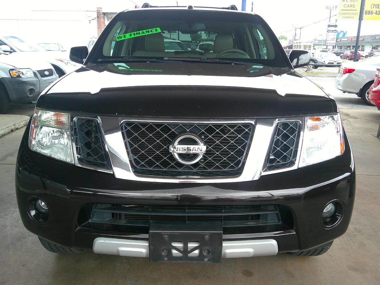 Nissan Pathfinder 2WD 4dr V6 LE 2012
