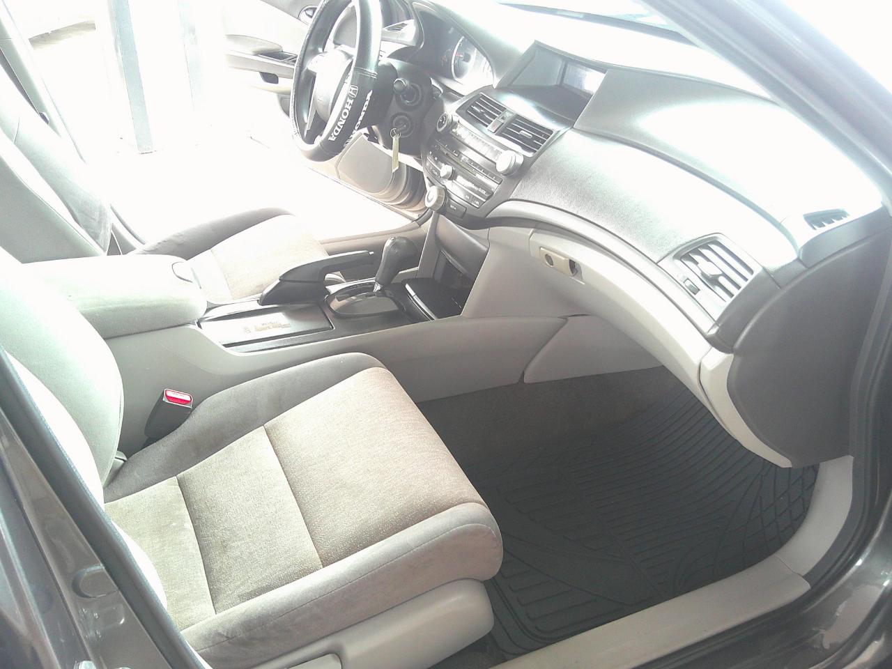 Honda Accord Sdn 4dr I4 Auto LX 2010