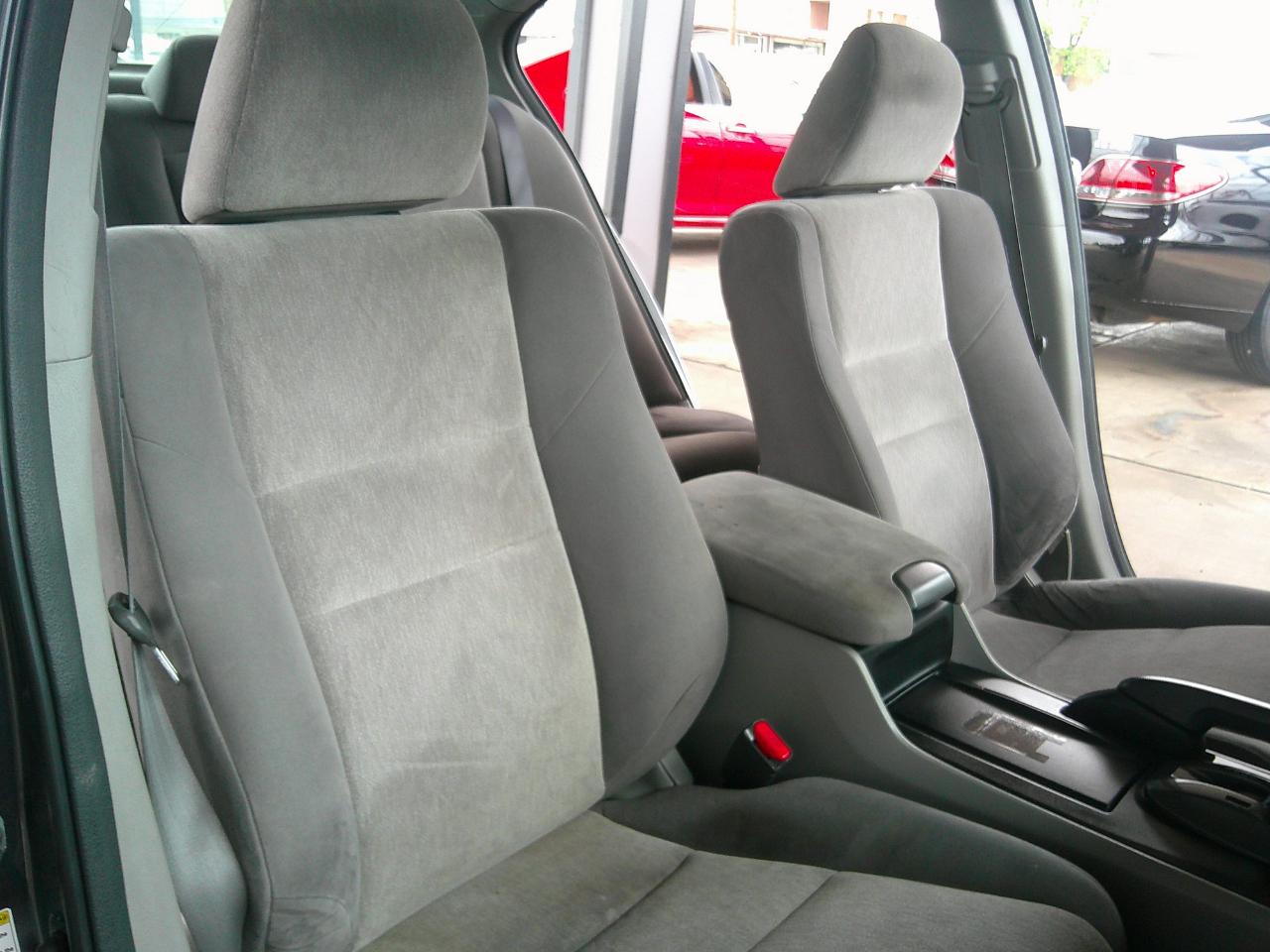 Honda Accord Sdn 4dr I4 Auto LX 2010