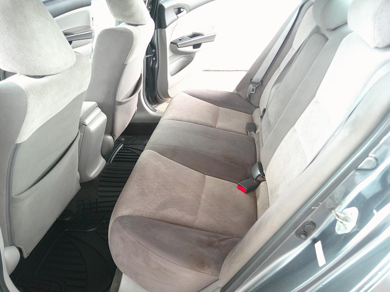 Honda Accord Sdn 4dr I4 Auto LX 2010