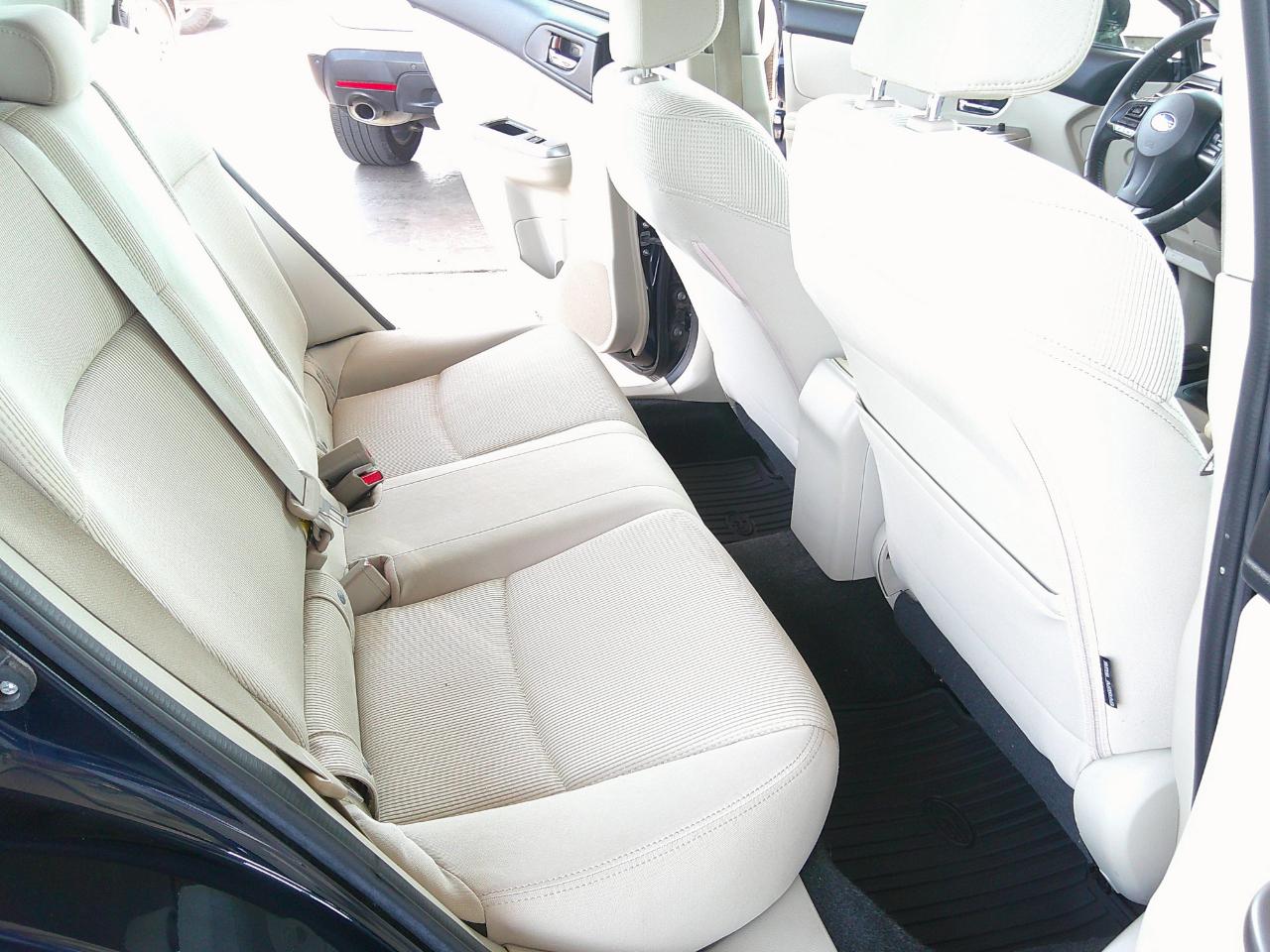Subaru Impreza Wagon 5dr CVT 2.0i Sport Premium 2015