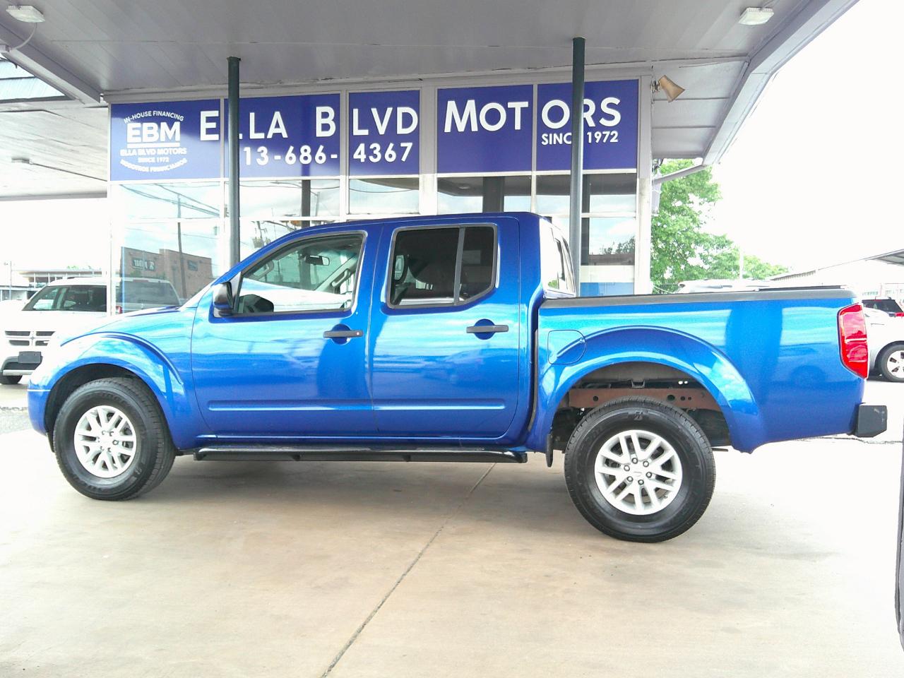 Nissan Frontier 4WD Crew Cab SWB Auto SV 2014