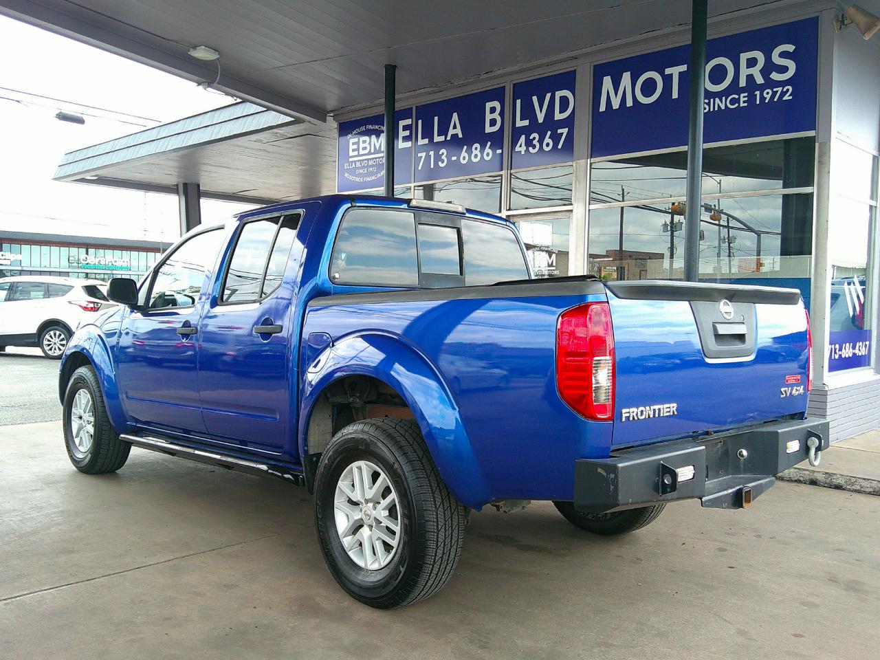 Nissan Frontier 4WD Crew Cab SWB Auto SV 2014