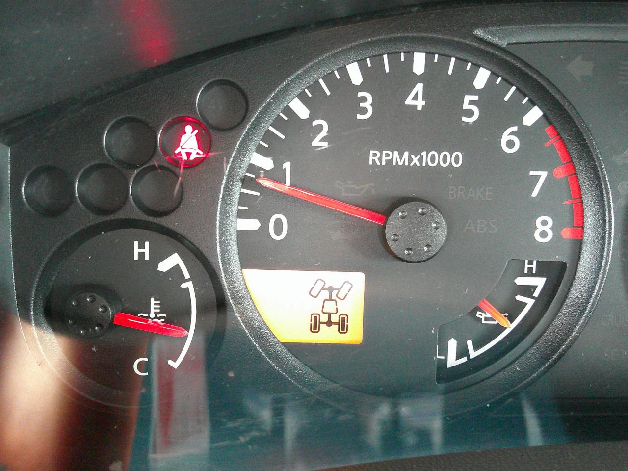 Nissan Frontier 4WD Crew Cab SWB Auto SV 2014