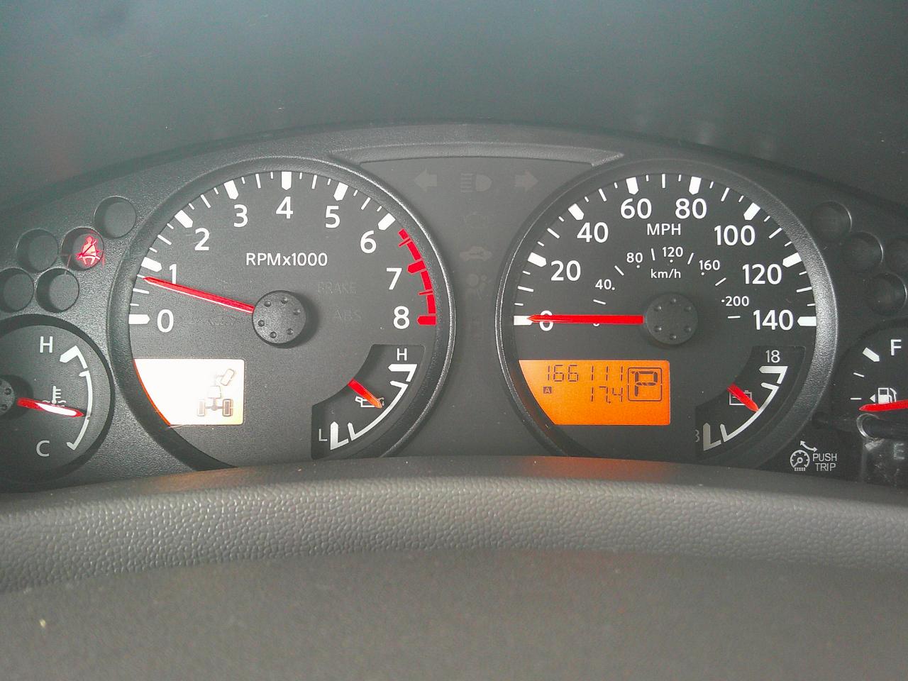 Nissan Frontier 4WD Crew Cab SWB Auto SV 2014