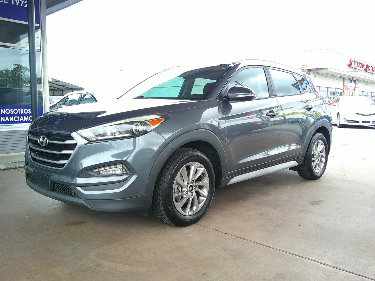 2017 Hyundai Tucson SE Plus FWD