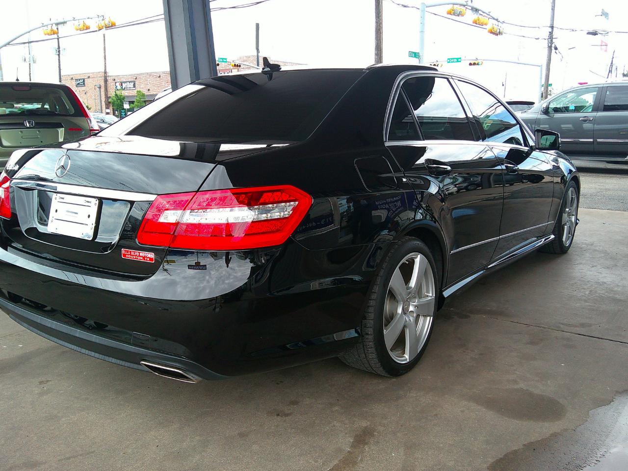 Mercedes-Benz E-Class 4dr Sdn E 350 Sport RWD 2011