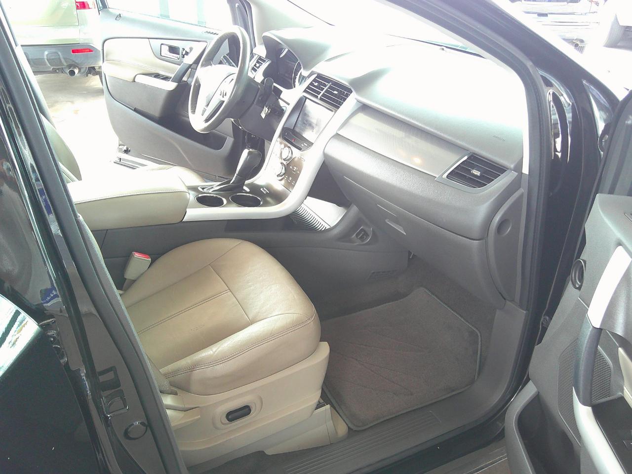 Ford Edge 4dr SEL FWD 2012