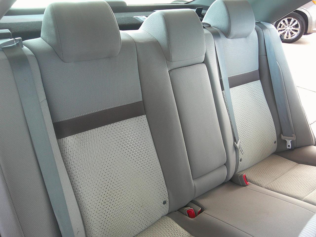 Toyota Camry 4dr Sdn I4 Auto XLE (Natl) 2013