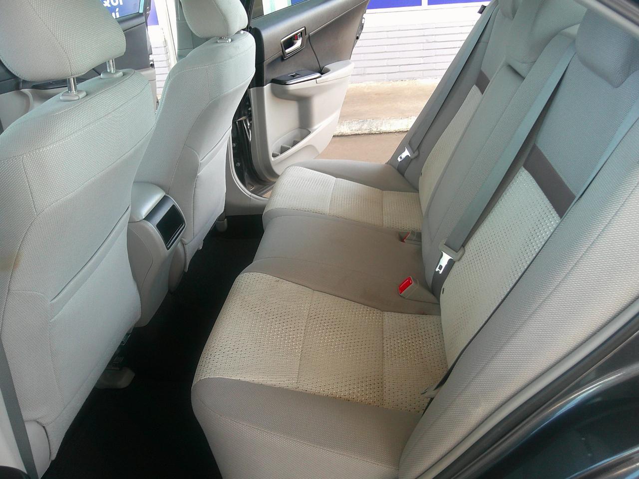 Toyota Camry 4dr Sdn I4 Auto XLE (Natl) 2013