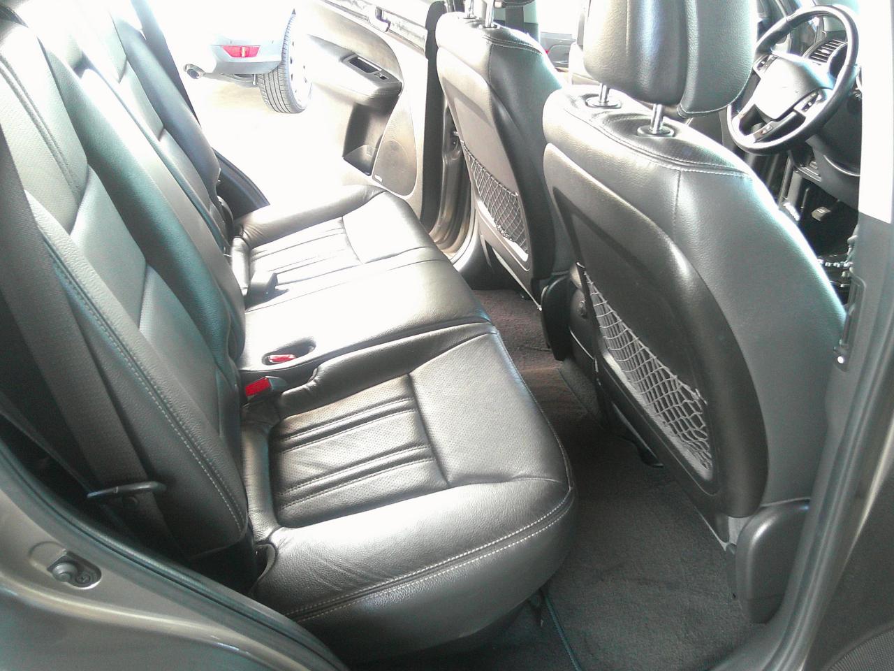 Kia Sorento 2WD 4dr V6 SX 2013
