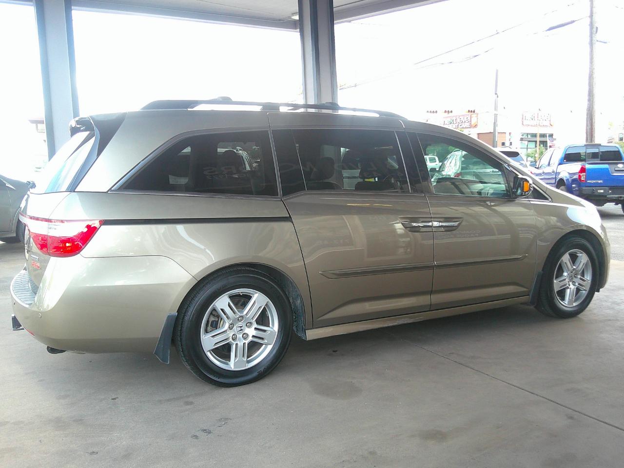 Honda Odyssey 5dr Touring 2012